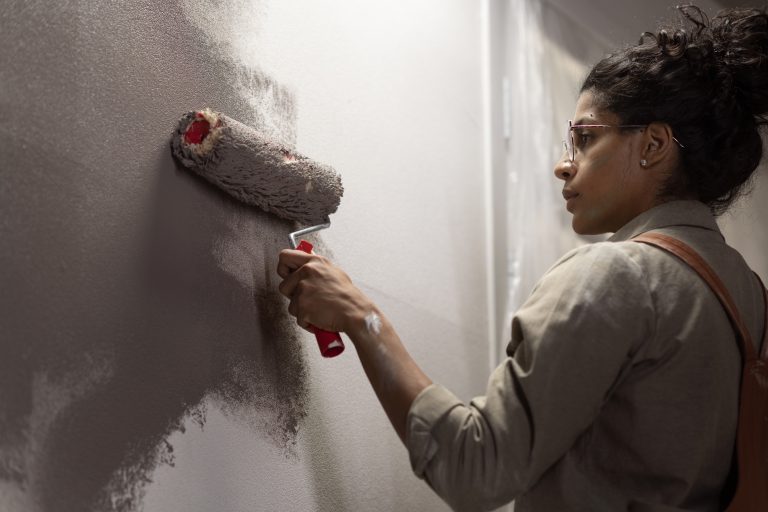 set-designer-work-indoors (1)